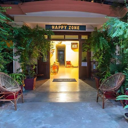 Happy Zone Hostel Siem Reap Extérieur photo