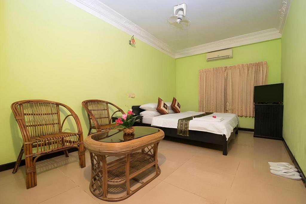 Happy Zone Hostel Siem Reap Extérieur photo