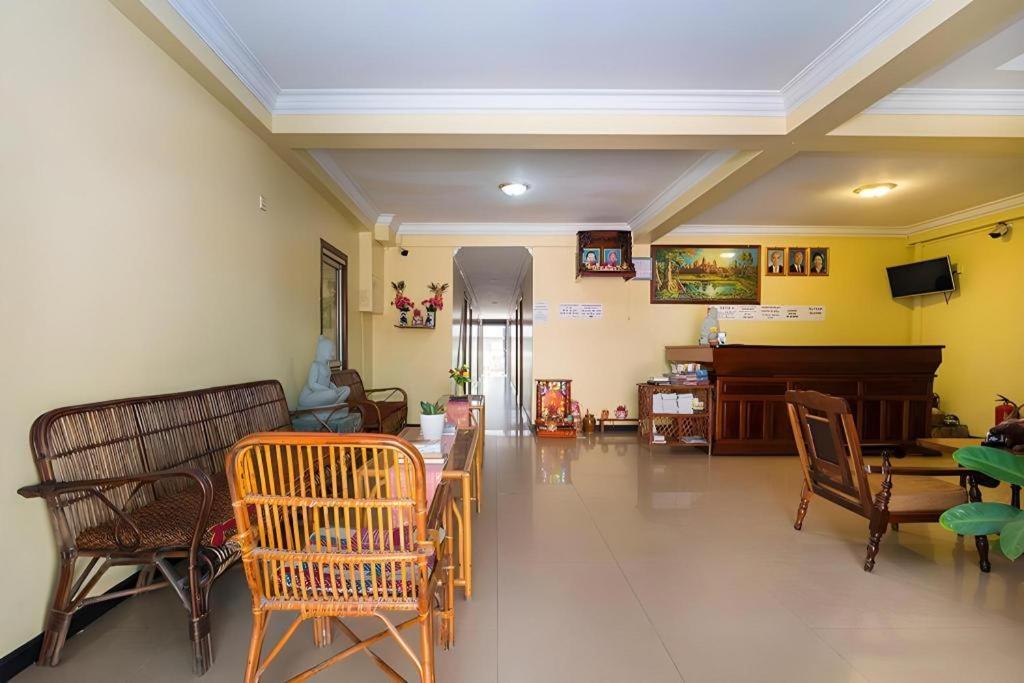 Happy Zone Hostel Siem Reap Extérieur photo