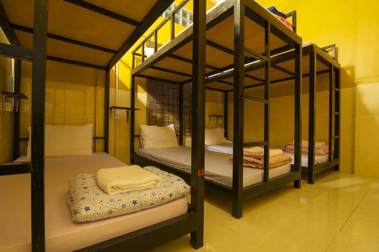 Happy Zone Hostel Siem Reap Extérieur photo